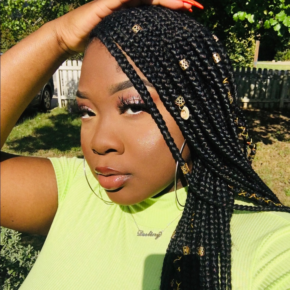 Meet your Posher, Destiny